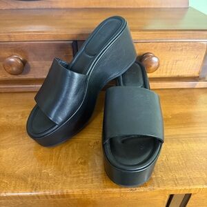 Vince Polina woman 8 black slide wedge platform chunky leather sandal wide band